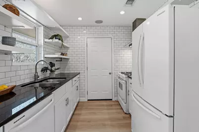 1630 Chippeway Lane, Austin, TX 78745 - Photo 17