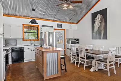 2631 N US Hwy 281, Johnson City, TX 78636 - Photo 11