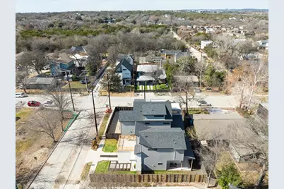 924 Cardinal Lane, Austin, TX 78704 - Photo 33