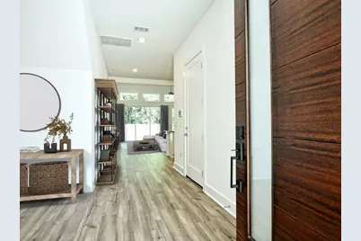 402 Zennia Street, Austin, TX 78751 - Photo 3