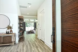 402 Zennia St, Austin, TX 78751 - Photo 3