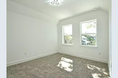 402 Zennia Street, Austin, TX 78751 - Photo 23