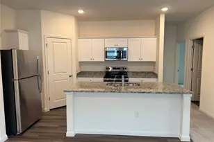 417 Wedemeyer St, Taylor, TX 76574 - Photo 5