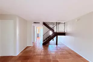 9611 Blue Creek Ln, Austin, TX 78758 - Photo 7