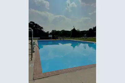 305 Darwin Place, Lockhart, TX 78644 - Photo 27