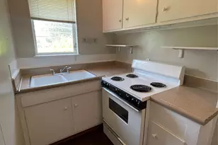 3304 Red River St, Austin, TX 78705 - Photo 3