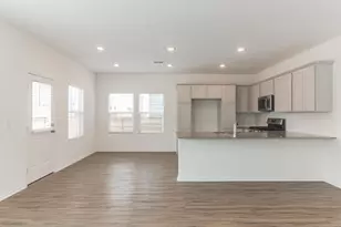 231 Rioja, Kyle, TX 78640 - Photo 5