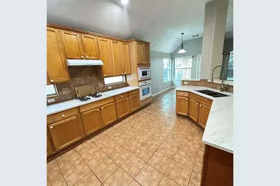 7303 Two Jacks Trail, Round Rock, TX 78681 - Photo 5