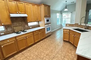 7303 2 Jacks Trail, Round Rock, TX 78681 - Photo 5
