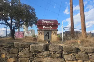 304 Spring St, Burnet, TX 78611 - Photo 5