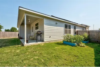 6813 Colorado Bluffs Road, Austin, TX 78744 - Photo 17