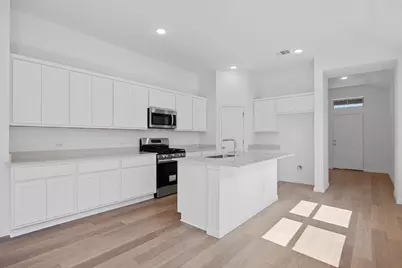 310 Bendecido Loop, Elgin, TX 78621 - Photo 9