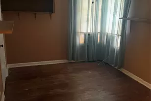 5702 Duval St, Austin, TX 78752 - Photo 5