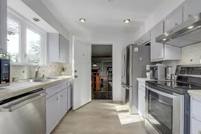 1503 Terrapin Court #B, Austin, TX 78746 - Photo 11