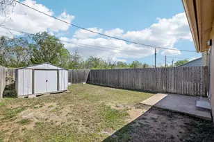 13355 Water Oak Ln, Austin, TX 78729 - Photo 11