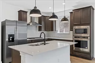 11905 Paseo de los Lagos Ln, Manor, TX 78653 - Photo 7