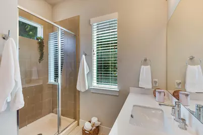 3108 E 51st Street #1104, Austin, TX 78723 - Photo 11
