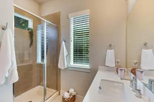 3108 E 51st St, Austin, TX 78723 - Photo 11