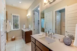 3108 E 51st St, Austin, TX 78723 - Photo 11