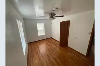4609 Milburn Lane, Austin, TX 78702 - Photo 3