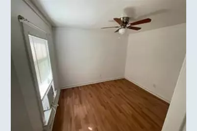 4609 Milburn Lane, Austin, TX 78702 - Photo 5