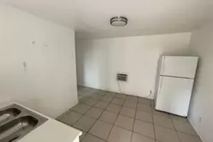 4609 Milburn Ln, Austin, TX 78702 - Photo 9
