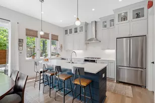 1105 W 39 1/2 St, Austin, TX 78756 - Photo 15