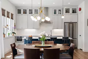 1105 W 39 1/2 St, Austin, TX 78756 - Photo 13