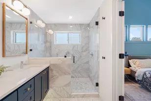 1105 W 39 1/2 St, Austin, TX 78756 - Photo 21