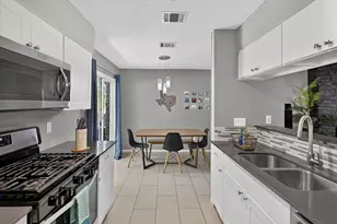 11815 Lochridge Dr, Austin, TX 78758 - Photo 13