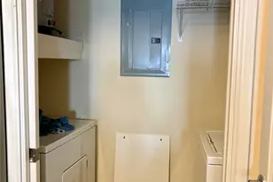 2505 San Gabriel St, Austin, TX 78705 - Photo 15