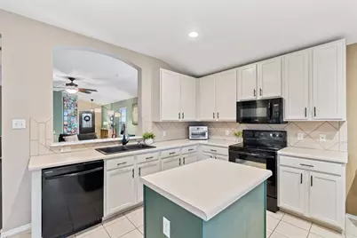 225 Foxglove Drive, Hutto, TX 78634 - Photo 13