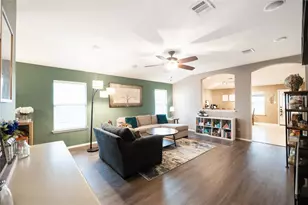 225 Foxglove Dr, Hutto, TX 78634 - Photo 11