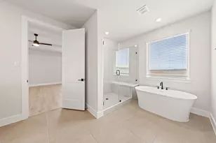 309 E Luna Blue Ln, Jarrell, TX 76537 - Photo 5