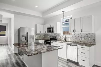 813 Chihuahua Street, Lockhart, TX 78644 - Photo 9