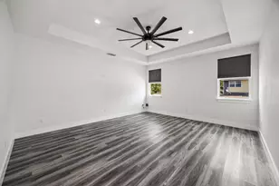 813 Chihuahua St, Lockhart, TX 78644 - Photo 5