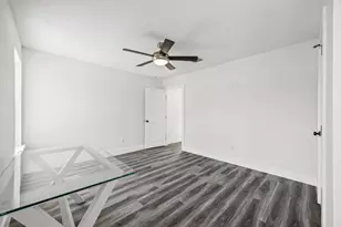 813 Chihuahua St, Lockhart, TX 78644 - Photo 19