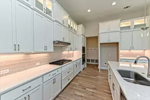 1221 Stormy Dr, Georgetown, TX 78633 - Photo 5