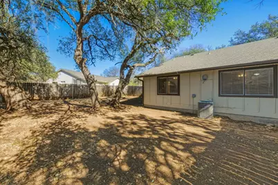 8904 Pineridge Drive #B, Austin, TX 78729 - Photo 35