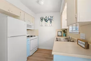 8603 Woodstone Dr, Austin, TX 78757 - Photo 5