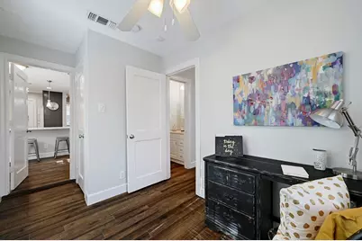 707 E 44th Street, Austin, TX 78751 - Photo 9
