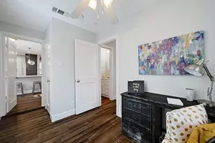 707 E 44th St, Austin, TX 78751 - Photo 9
