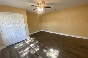 214 S Hackberry Ave, Luling, TX 78648 - Photo 17