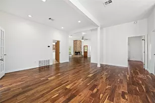 301 Crane St, Austin, TX 78734 - Photo 5