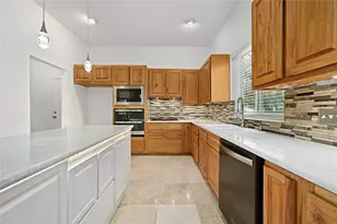 301 Crane St, Austin, TX 78734 - Photo 13