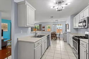 1512 Dillon Lake Bend, Leander, TX 78641 - Photo 9