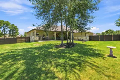 301 Somerset Hills Drive, Georgetown, TX 78633 - Photo 35