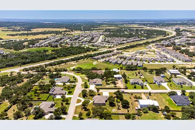 301 Somerset Hills Drive, Georgetown, TX 78633 - Photo 39