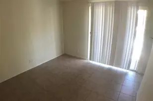 2610 Salado Street St, Austin, TX 78705 - Photo 7