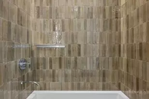 610 Davis St, Austin, TX 78701 - Photo 23